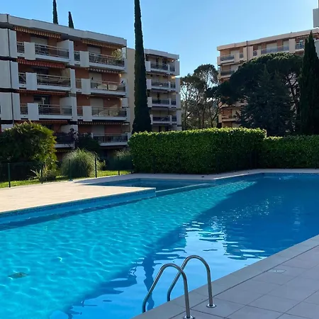 Apartamento F2 Piscine à St Raphaël