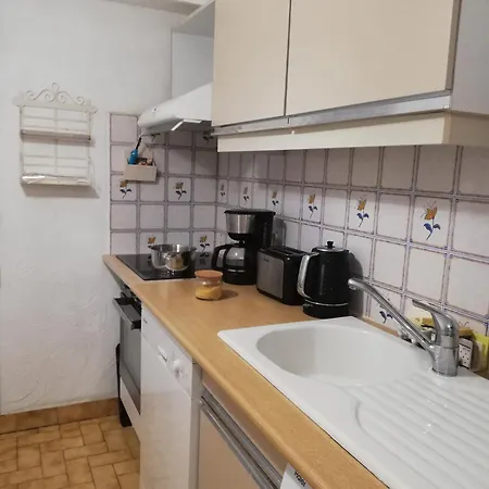F2 Piscine à St Raphaël Apartamento *